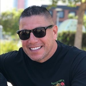 Meet your Posher, Dan